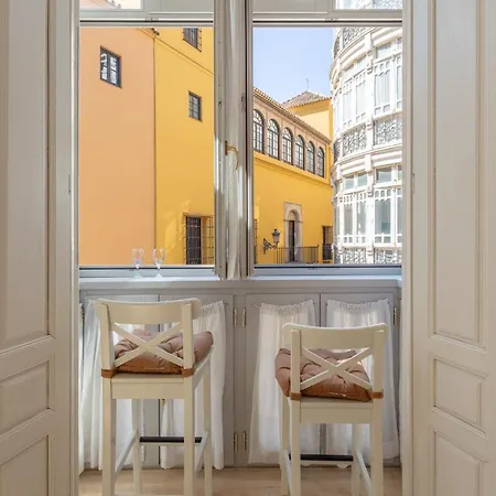 Luminoso Apartamento De Dos Habitaciones Con Vistas A Las Catedral Malaga Exterior photo